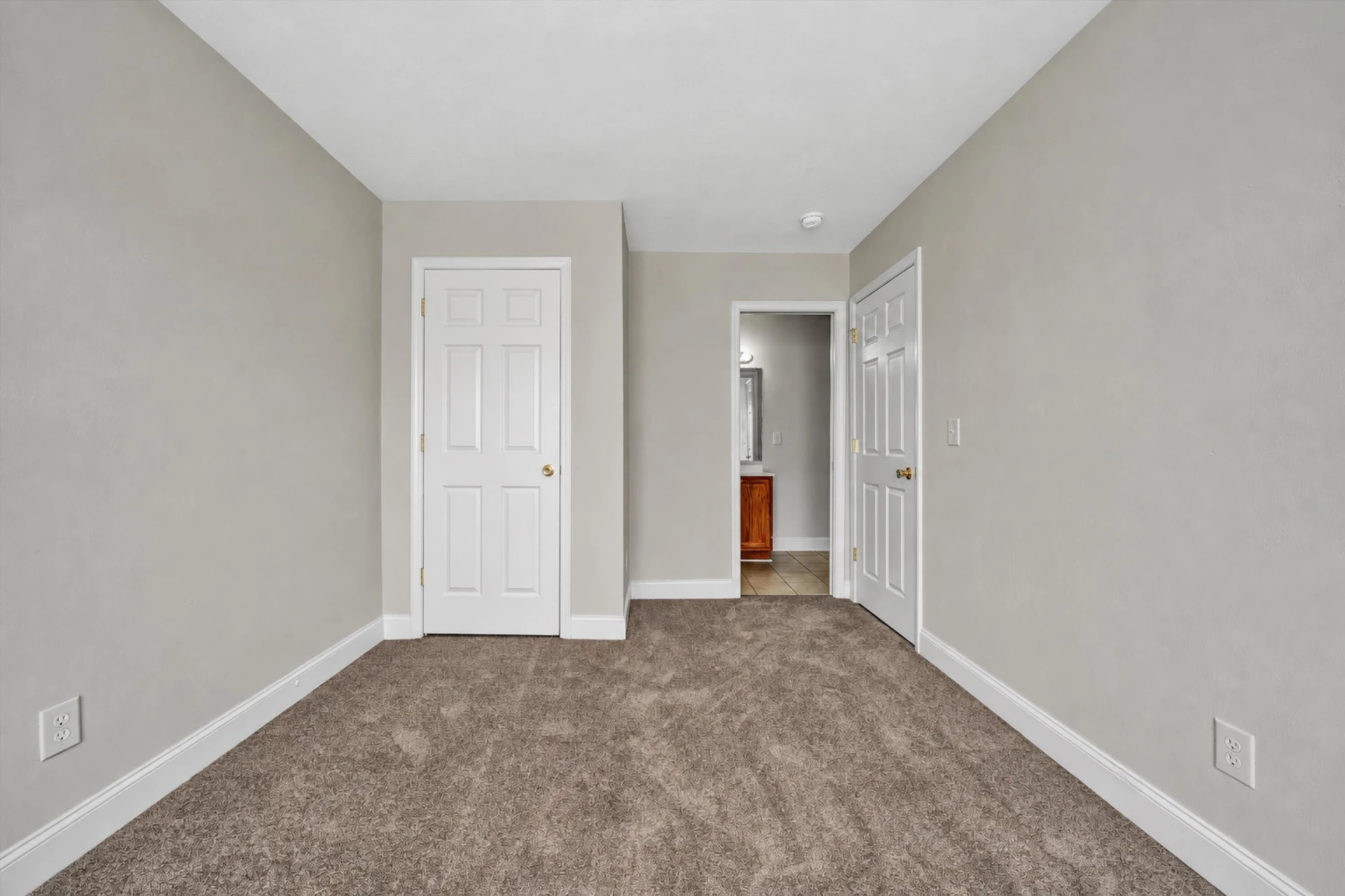 2484 Tuckawana CIR NW - Photo 11