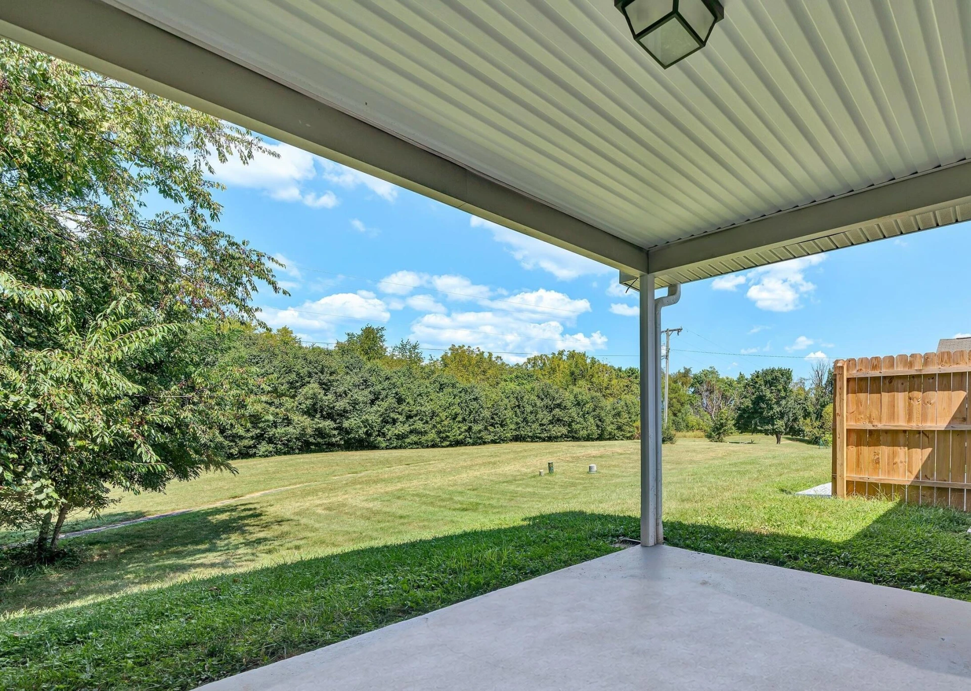 2484 Tuckawana CIR NW - Photo 16