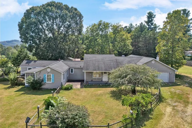 10440 Stewartsville RD, Vinton, VA, 24179