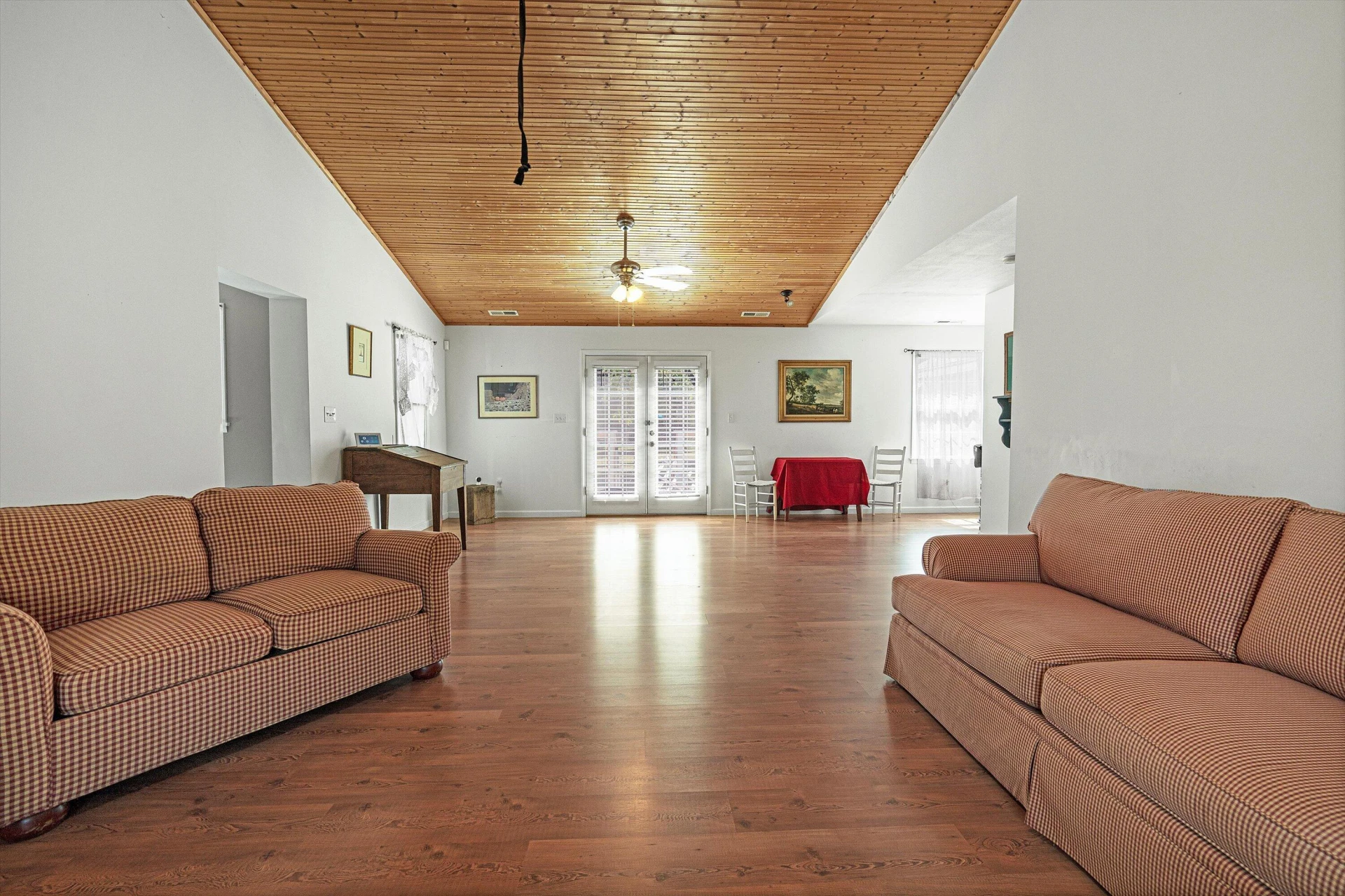 10440 Stewartsville RD - Photo 5