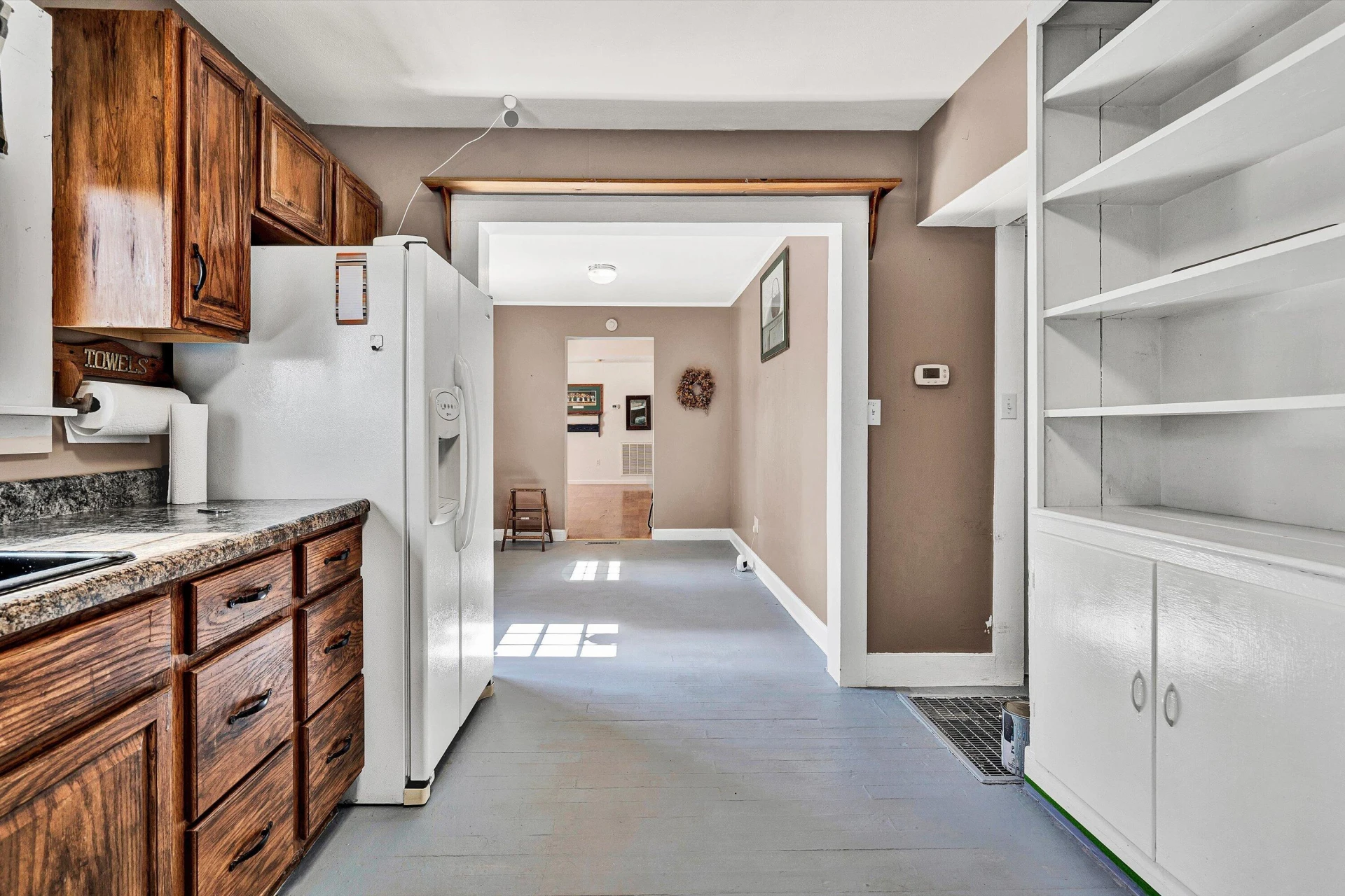 10440 Stewartsville RD - Photo 12