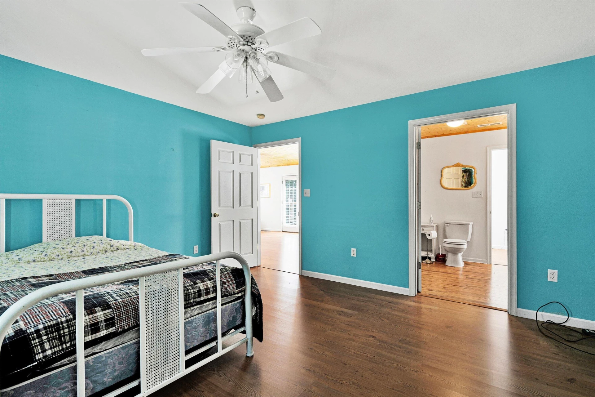 10440 Stewartsville RD - Photo 14