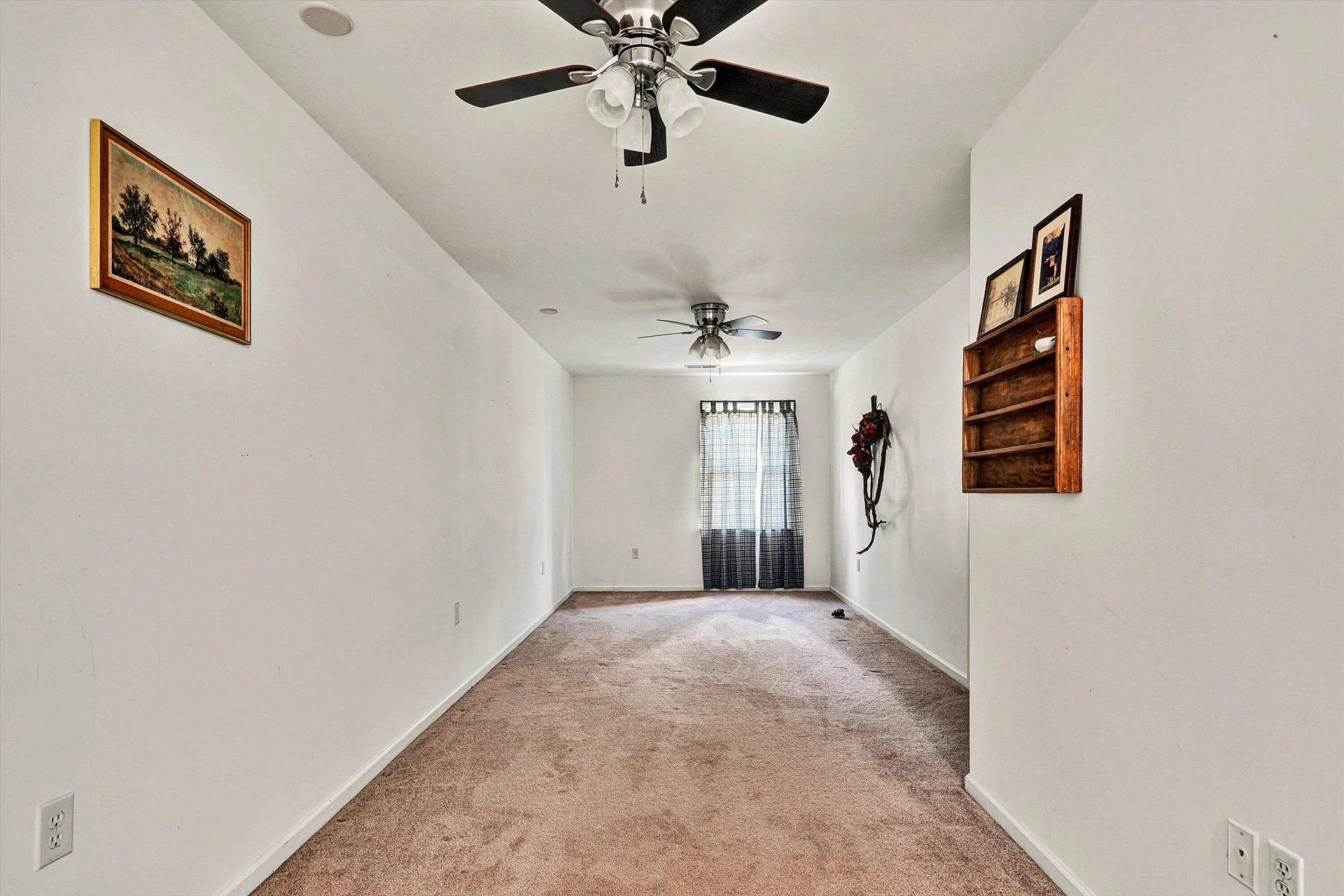 10440 Stewartsville RD - Photo 17