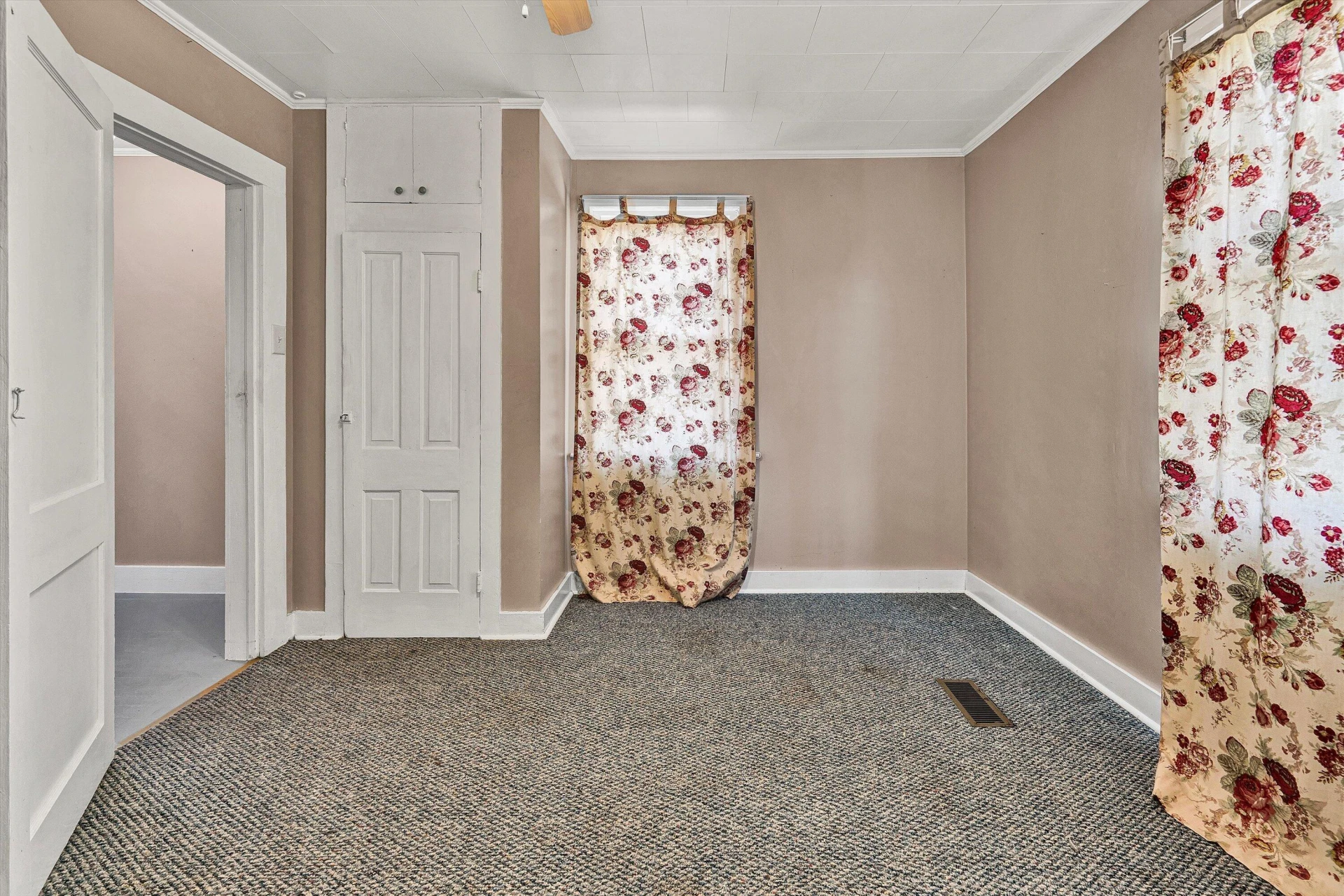 10440 Stewartsville RD - Photo 21