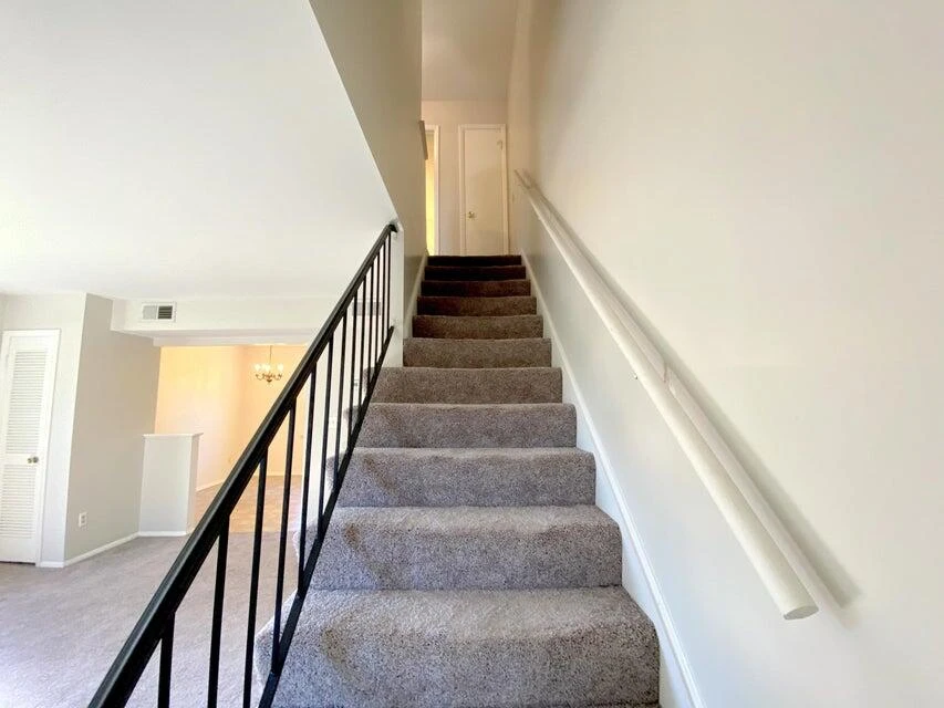 916 Pyrtle DR #A, B and C - Photo 24