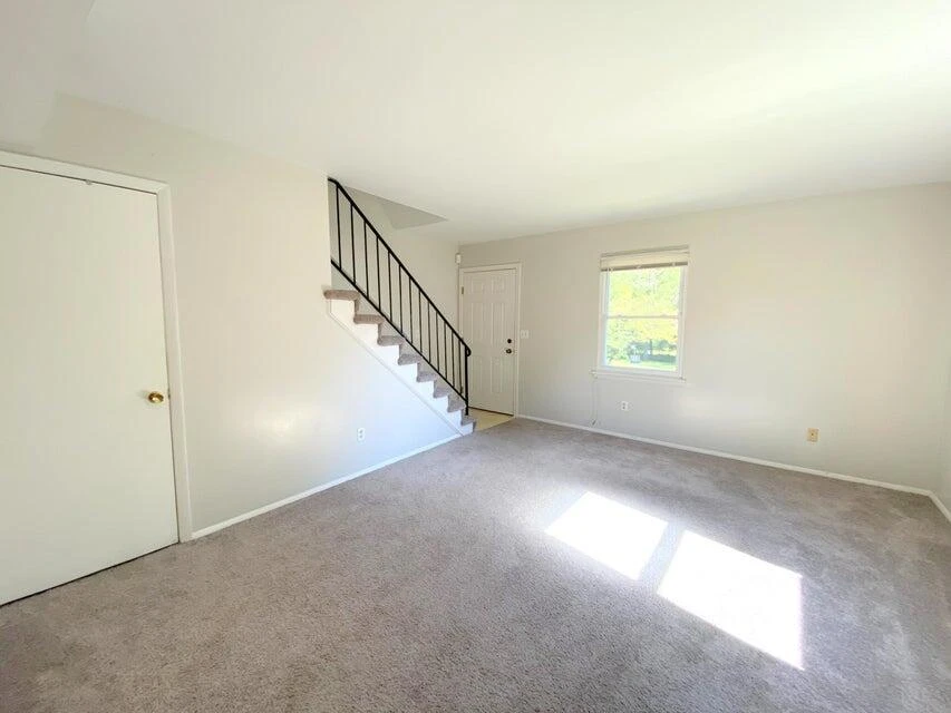 916 Pyrtle DR #A, B and C - Photo 31