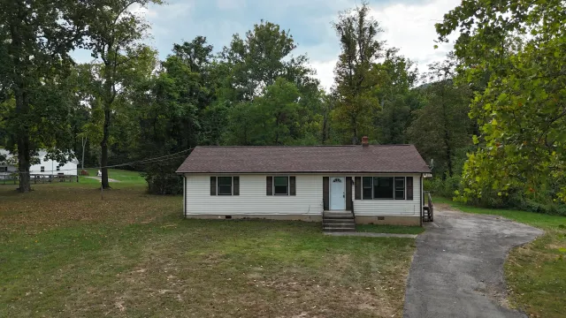 4056 Bendemeer RD, Salem, VA, 24153