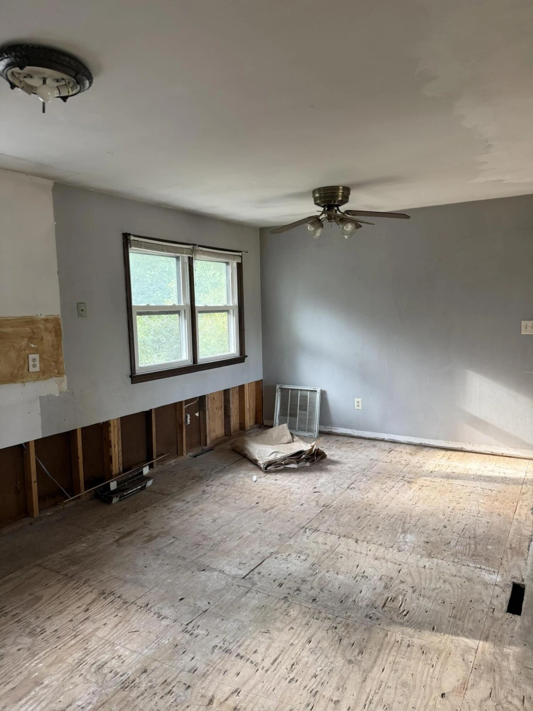 4056 Bendemeer RD - Photo 3
