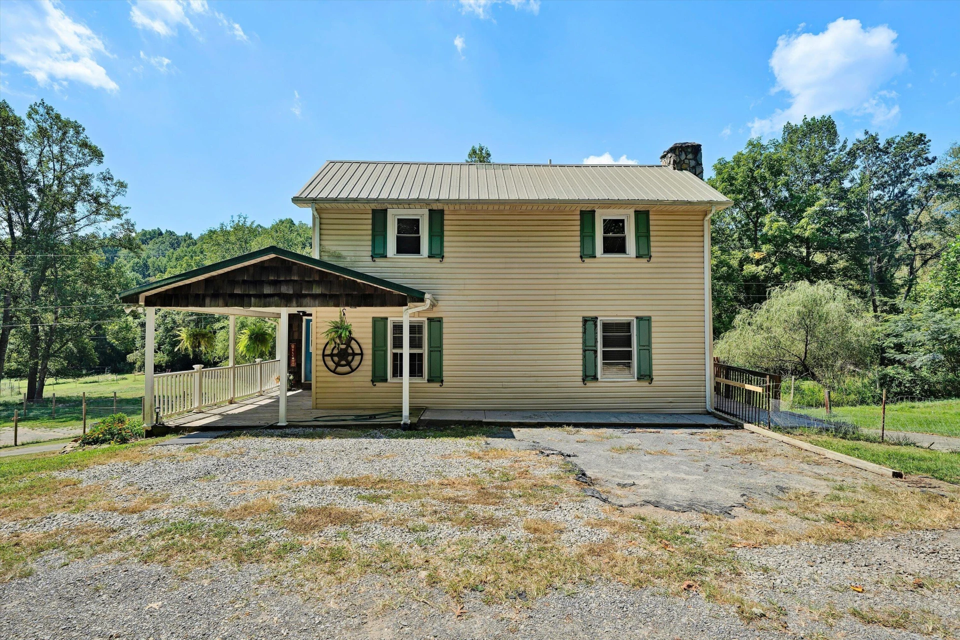 501 Clark Hollow RD - Photo 5
