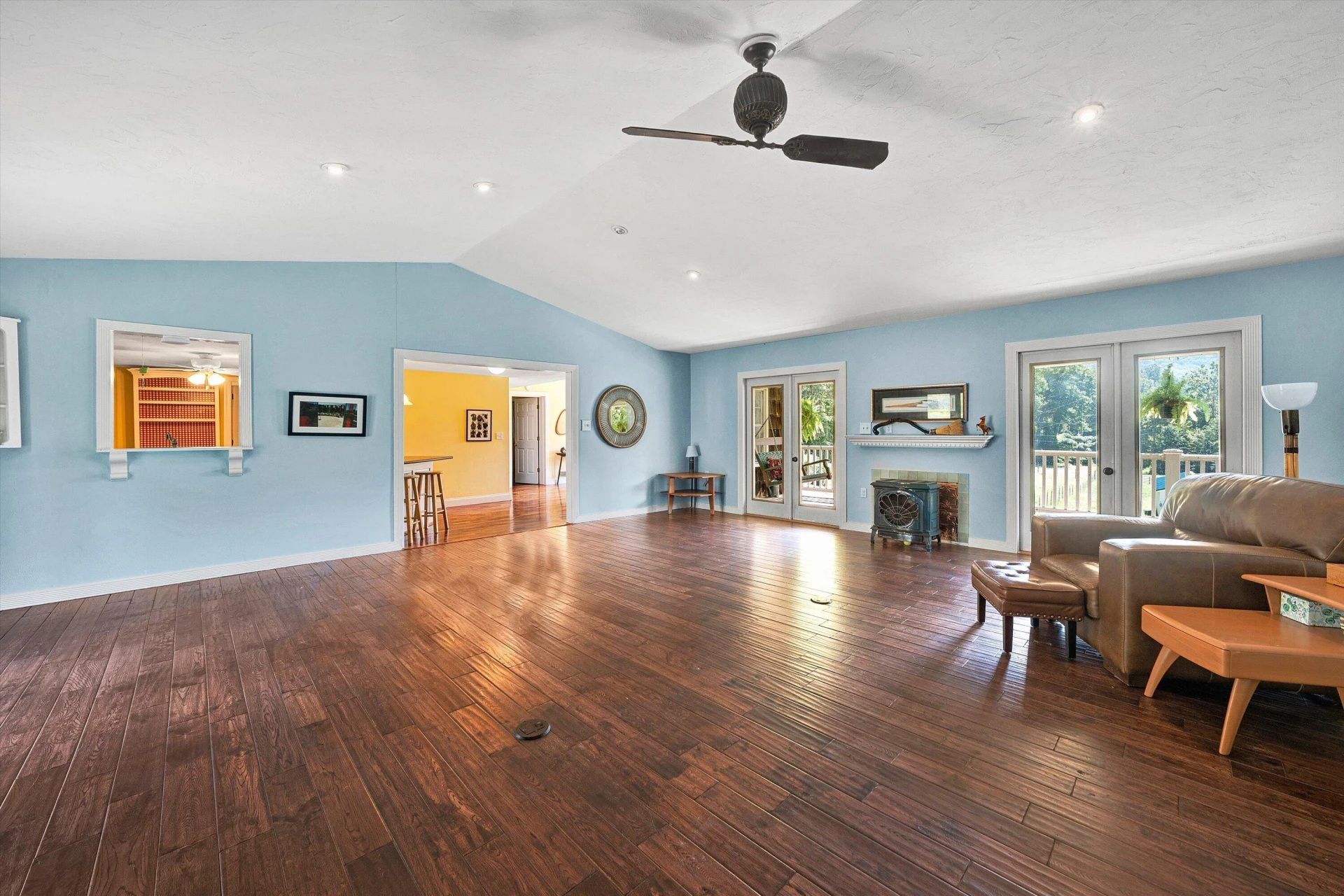 501 Clark Hollow RD - Photo 8