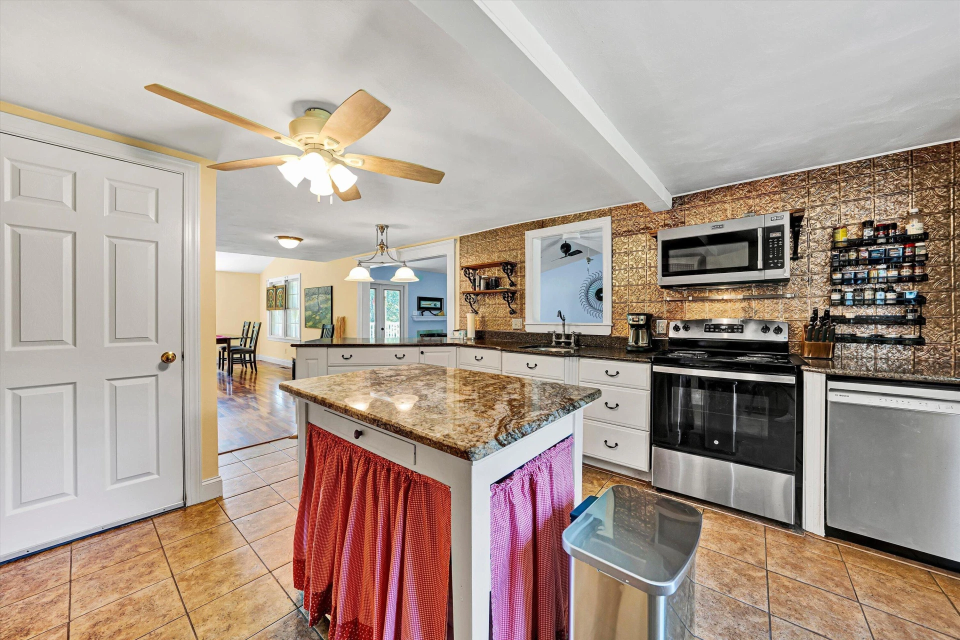 501 Clark Hollow RD - Photo 12
