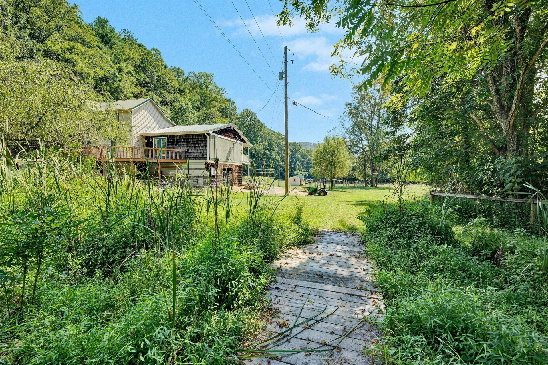 501 Clark Hollow RD - Photo 36
