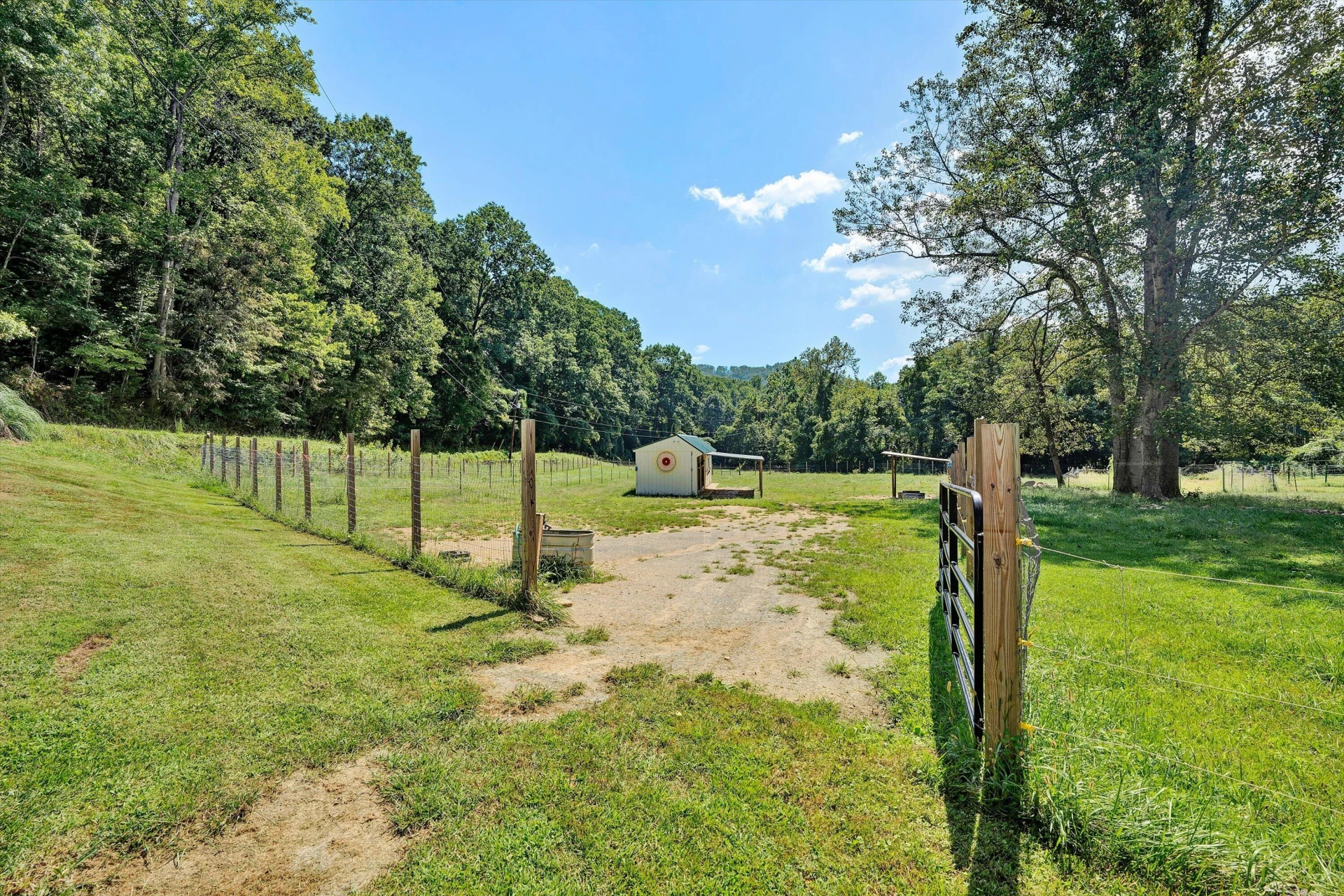 501 Clark Hollow RD - Photo 37
