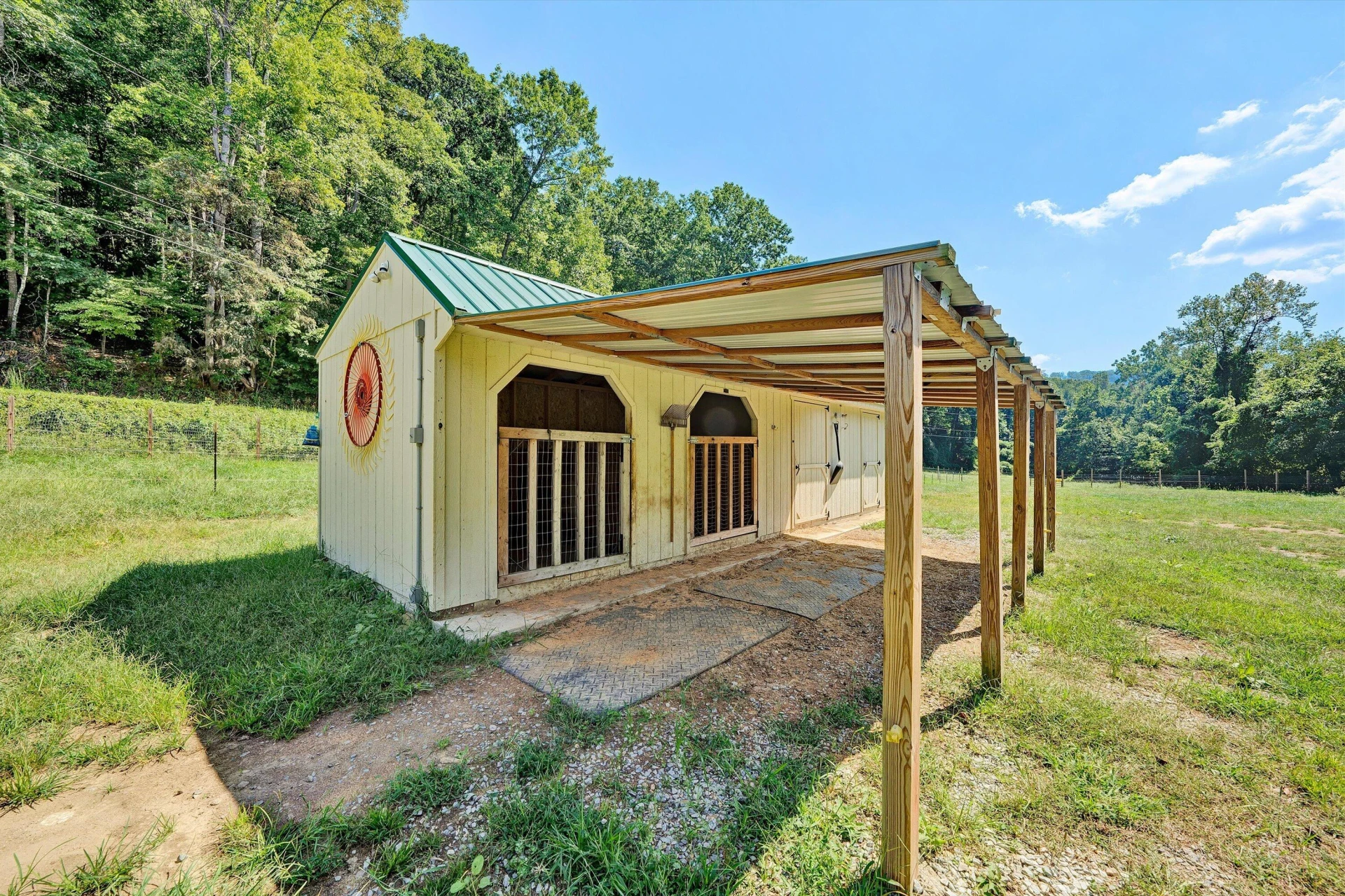 501 Clark Hollow RD - Photo 38