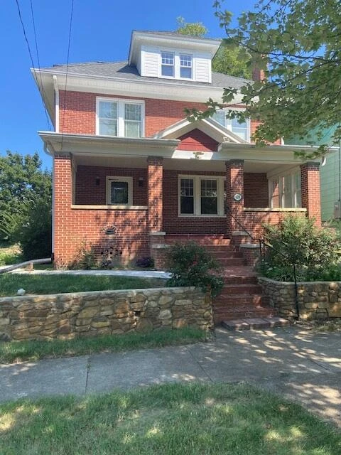 620 Highland AVE SE