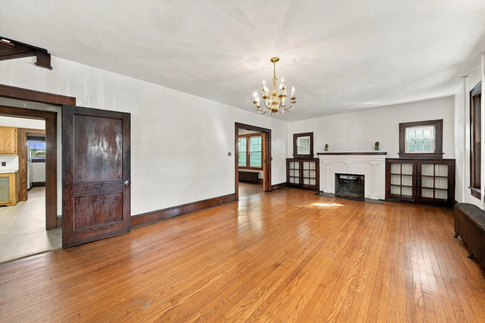 620 Highland AVE SE - Photo 7