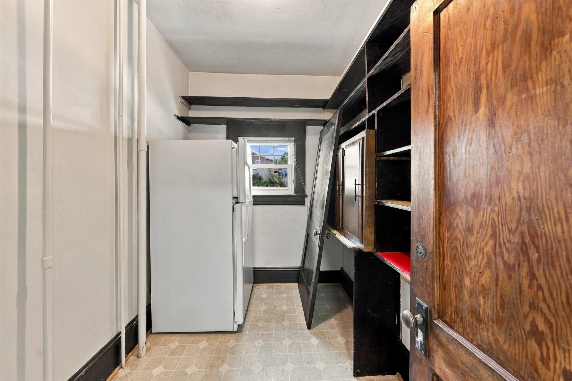 620 Highland AVE SE - Photo 11