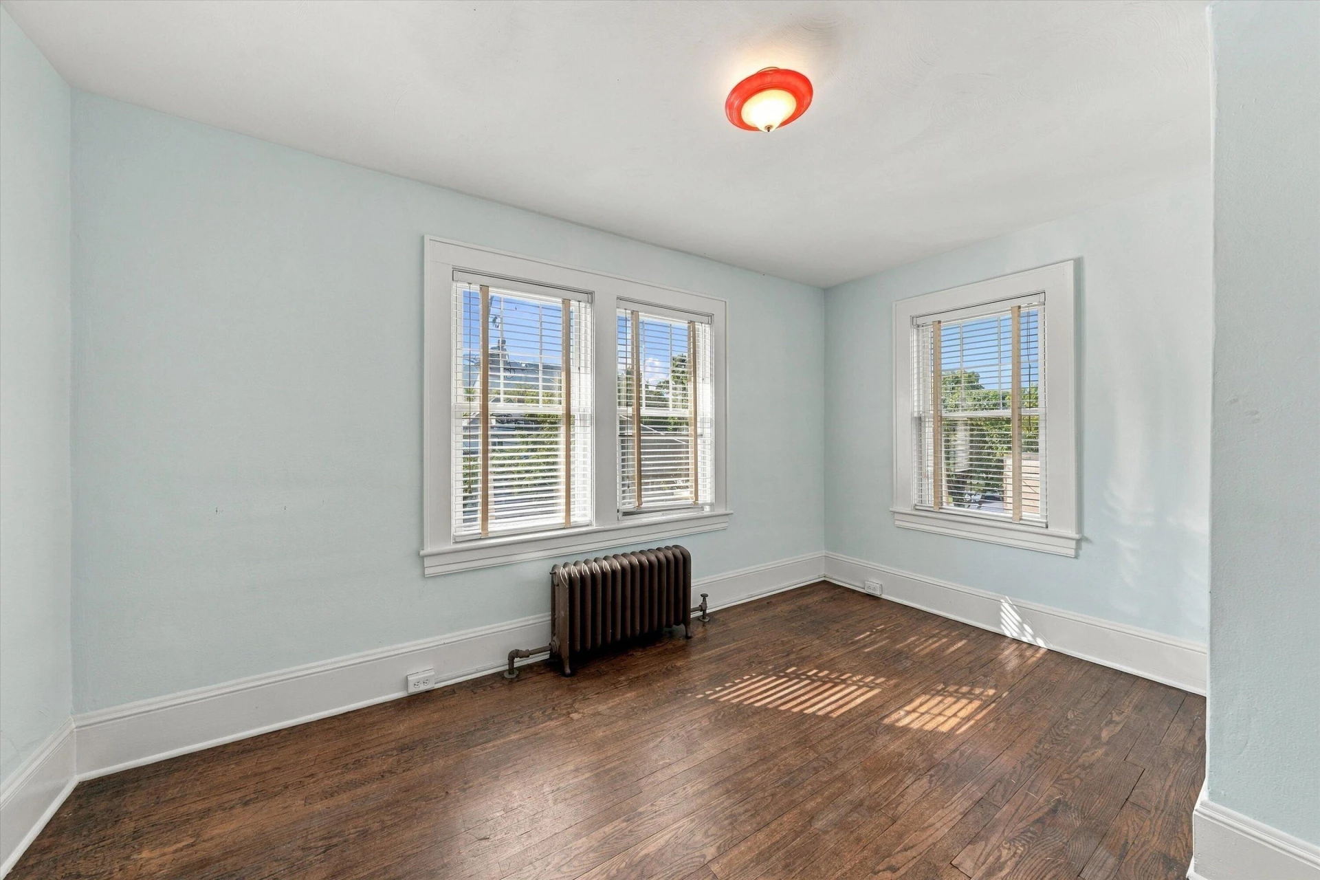 620 Highland AVE SE - Photo 14
