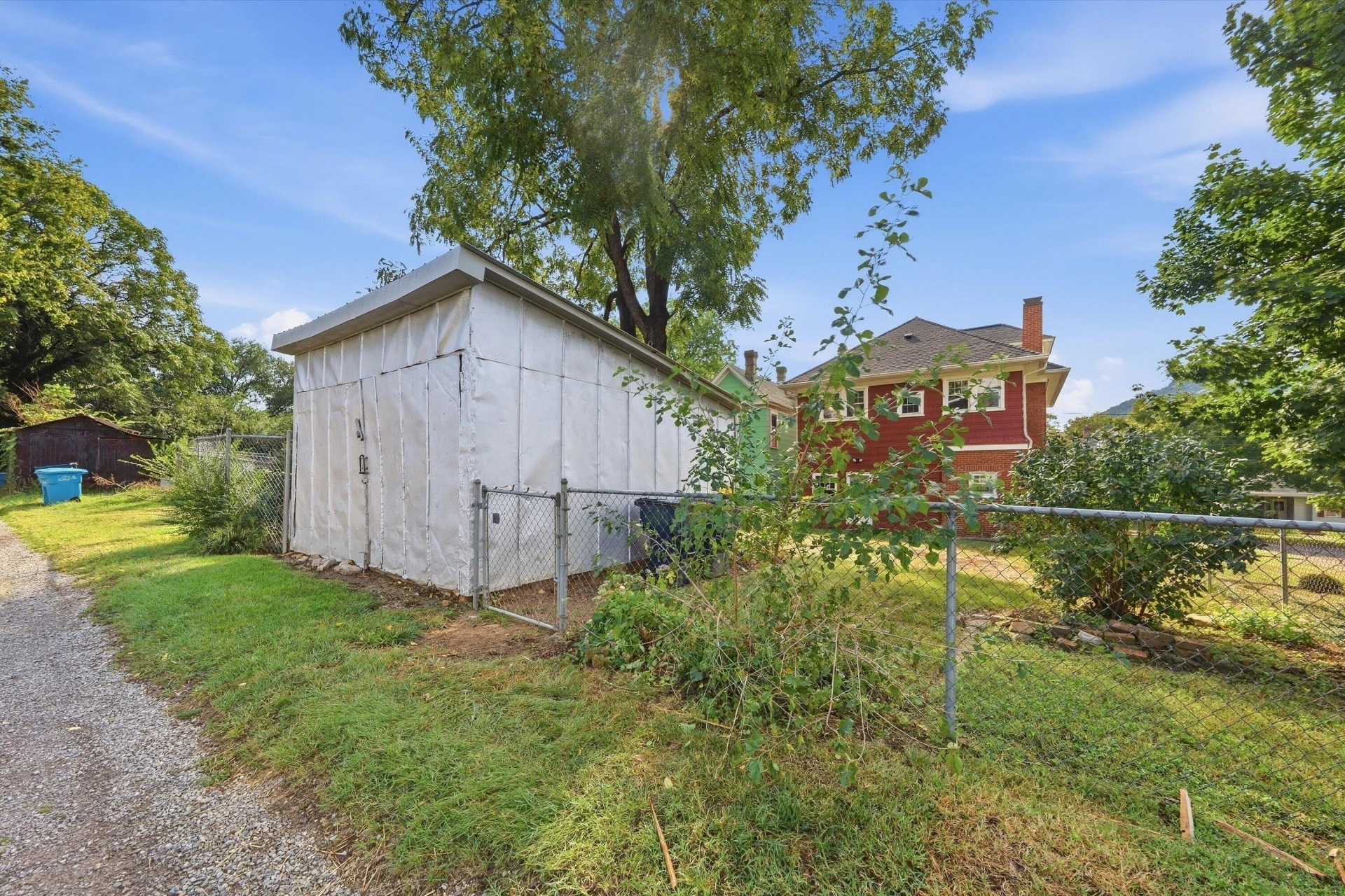 620 Highland AVE SE - Photo 32