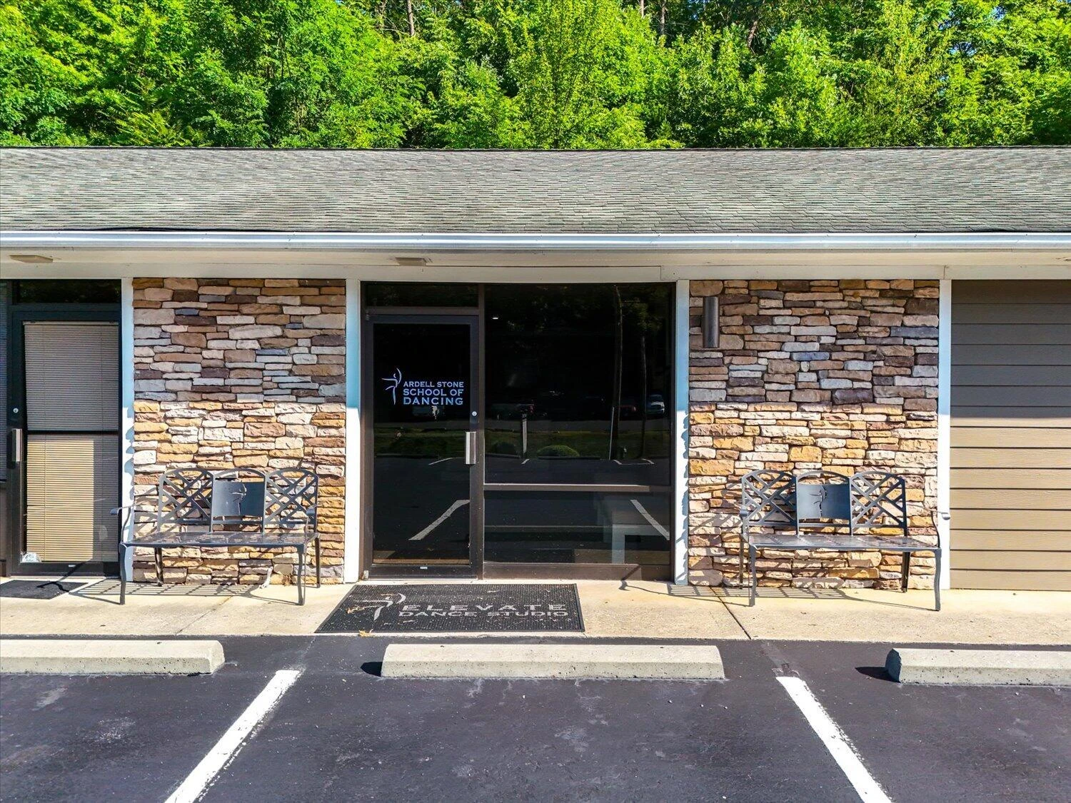 4333 Old Cave Spring RD - Photo 3
