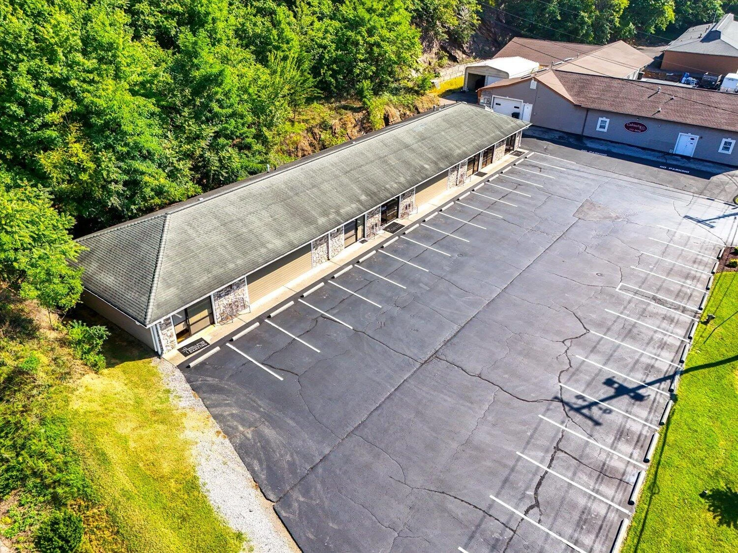 4333 Old Cave Spring RD - Photo 4
