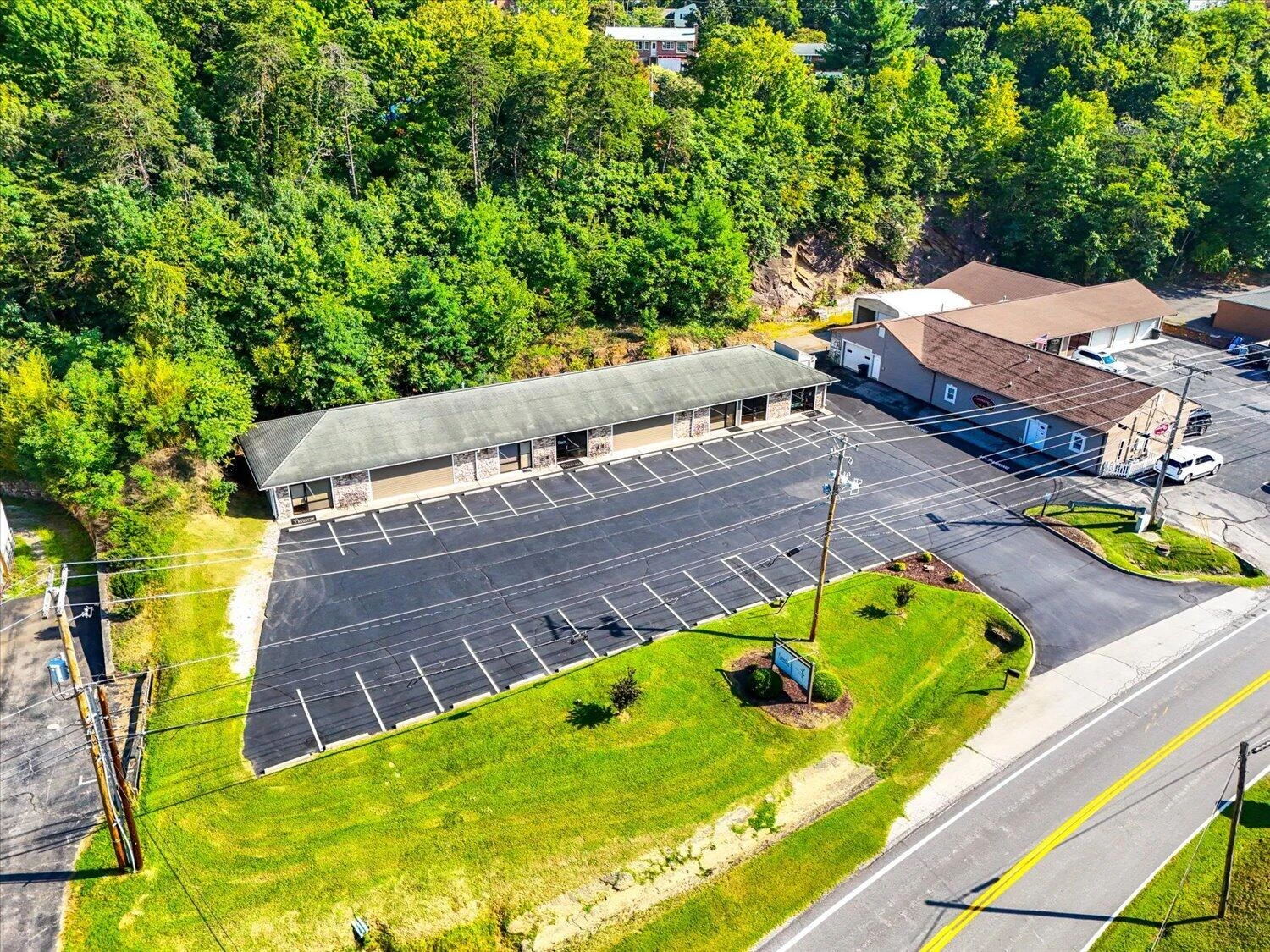 4333 Old Cave Spring RD - Photo 8