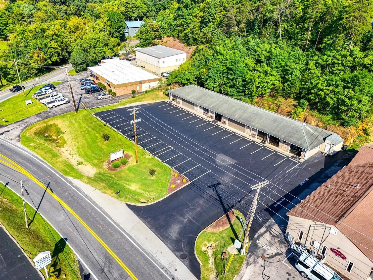 4333 Old Cave Spring RD - Photo 9