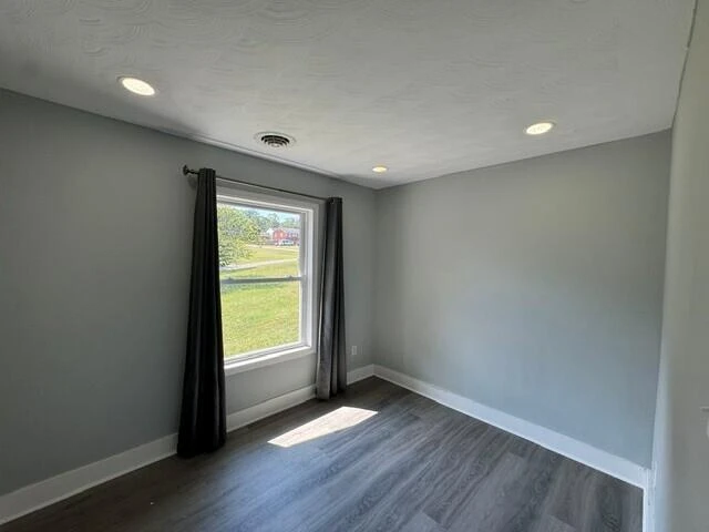 2576 Hill AVE - Photo 13