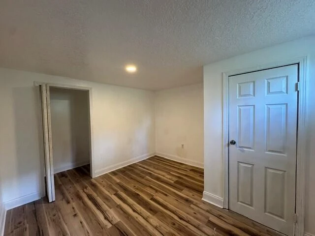2576 Hill AVE - Photo 23