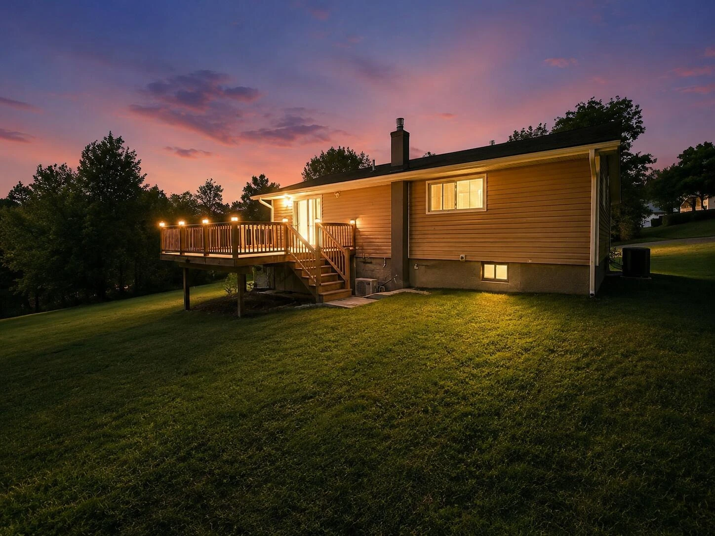 2576 Hill AVE - Photo 33