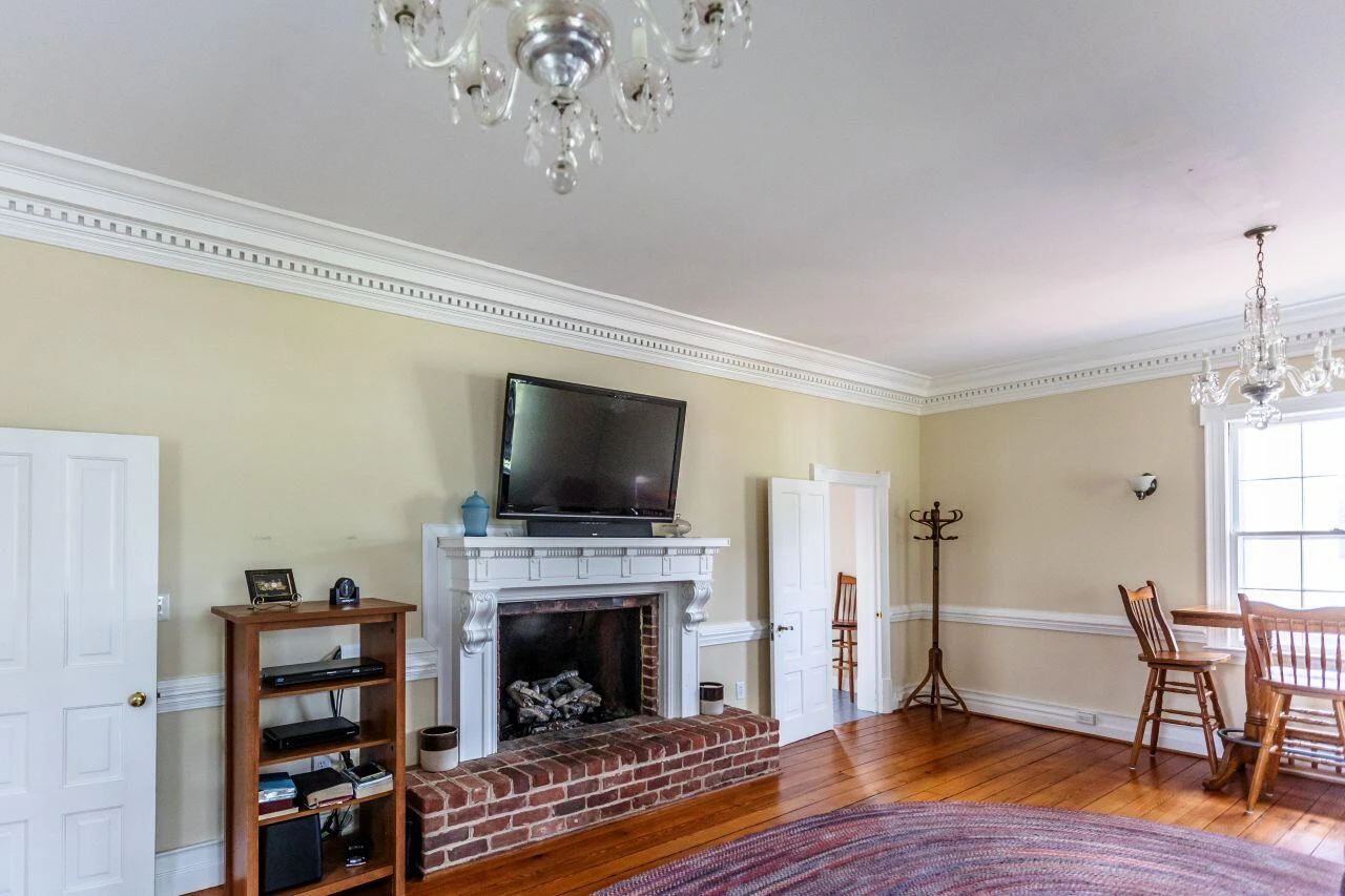 1024 Sunset DR - Photo 38