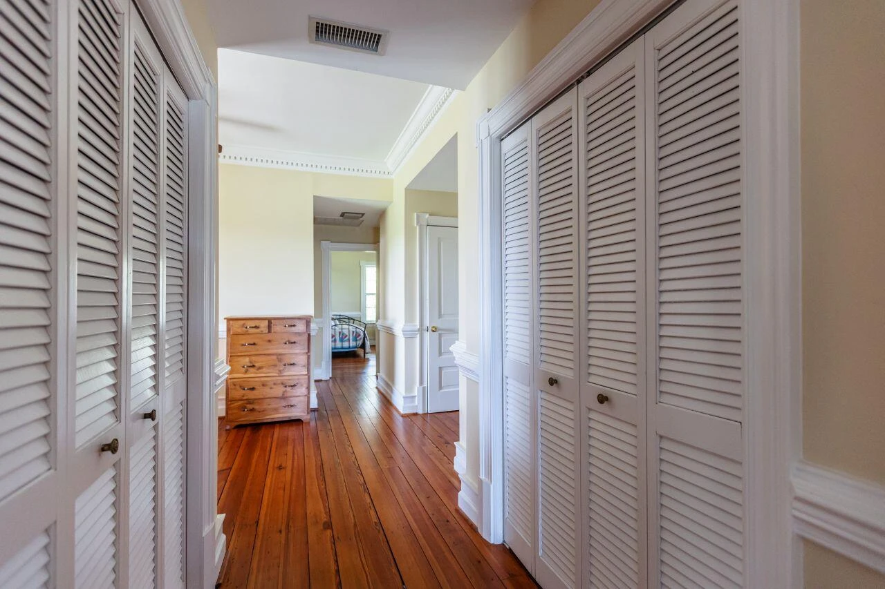 1024 Sunset DR - Photo 53