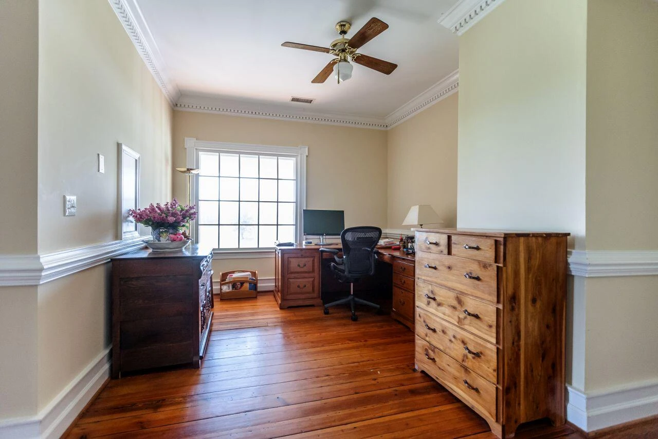1024 Sunset DR - Photo 54