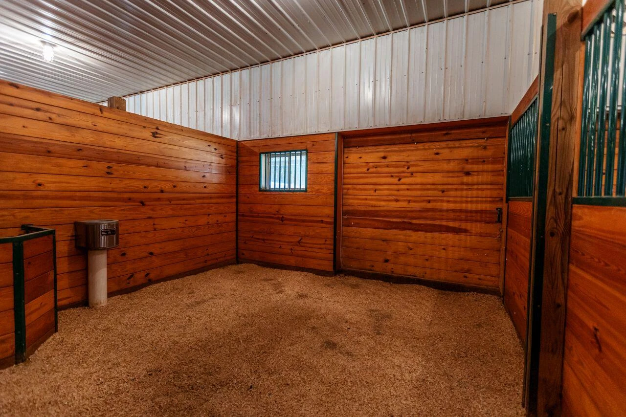 1024 Sunset DR - Photo 65