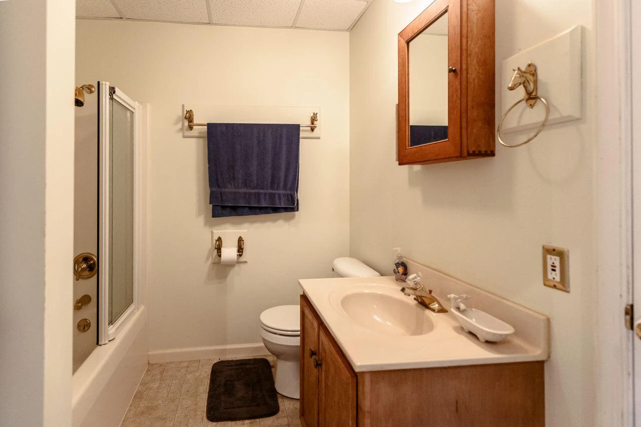 1024 Sunset DR - Photo 77