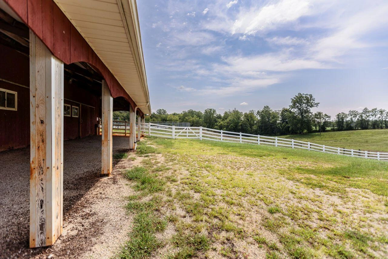 1024 Sunset DR - Photo 88