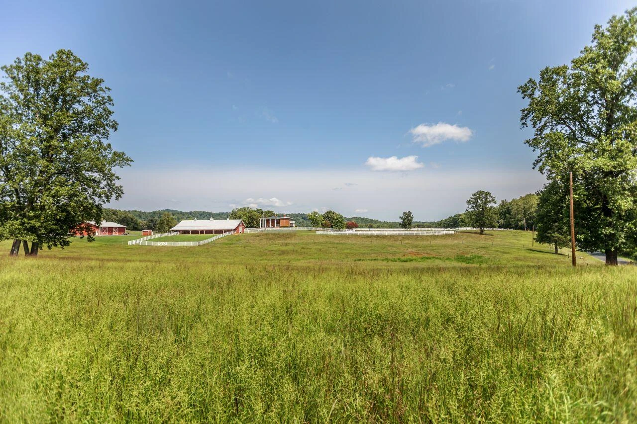 1024 Sunset DR - Photo 107