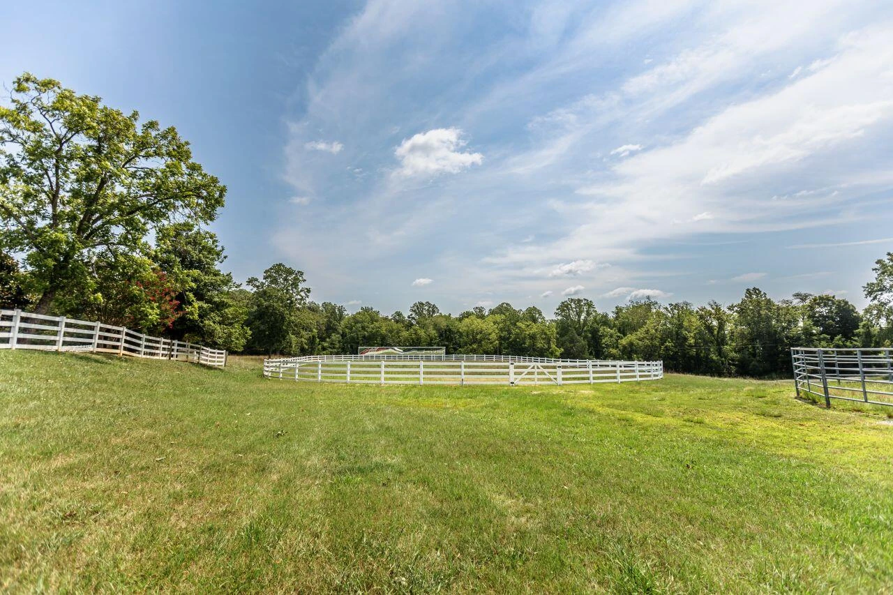 1024 Sunset DR - Photo 109