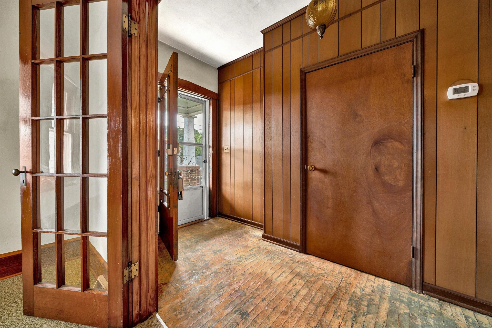 1118 Morton AVE SE - Photo 6