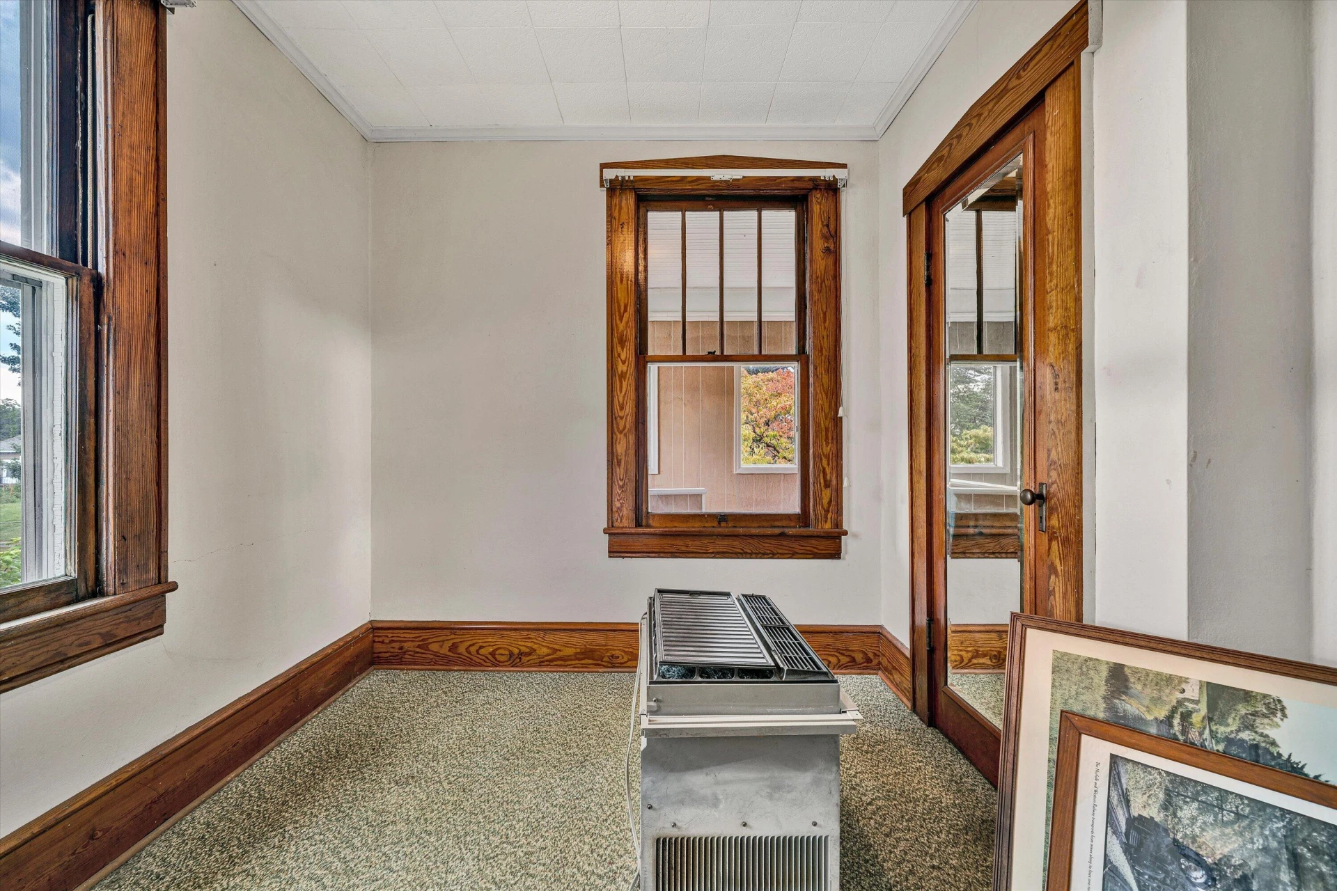 1118 Morton AVE SE - Photo 16