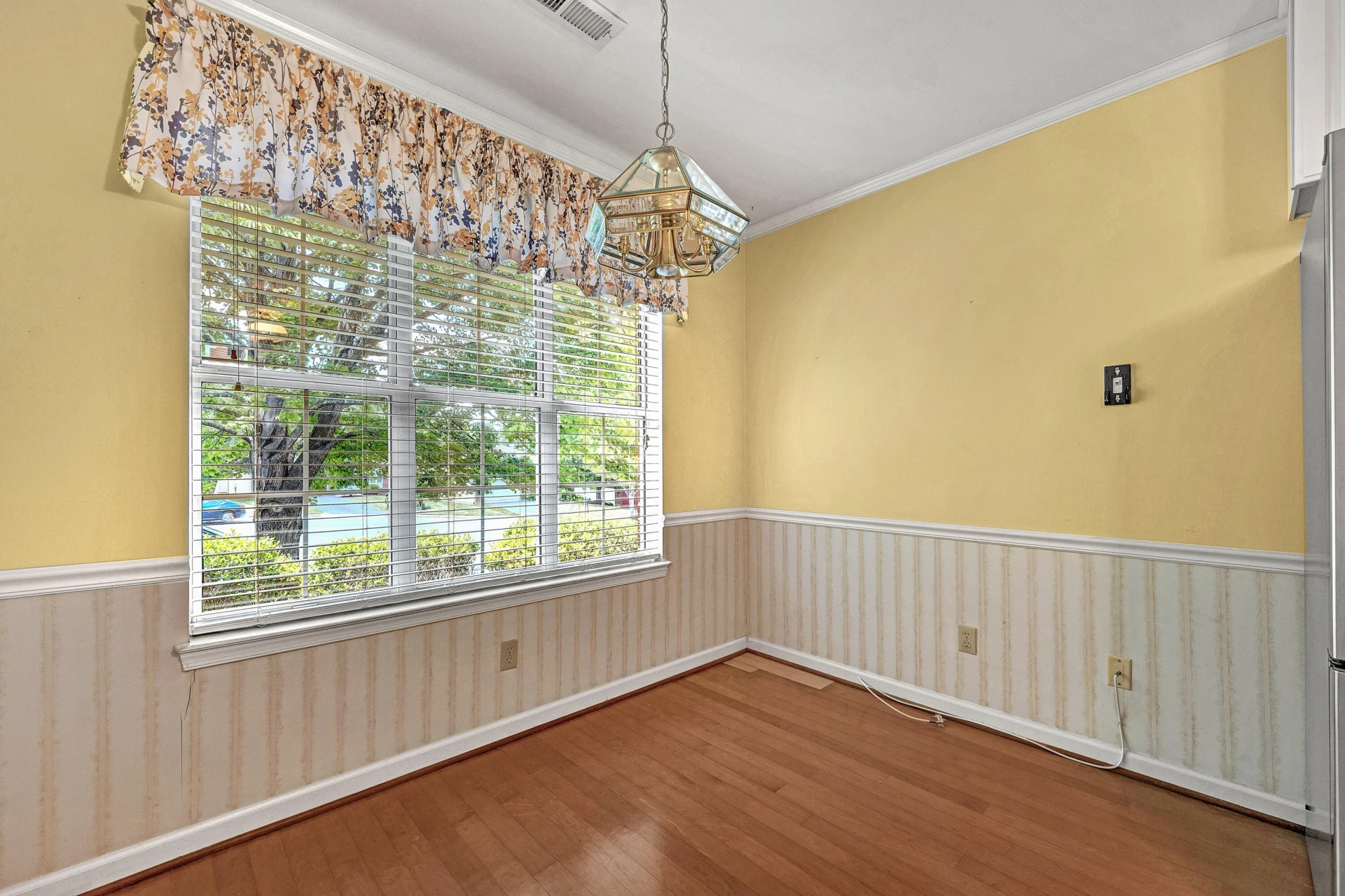 5850 Penn Forest PL - Photo 8