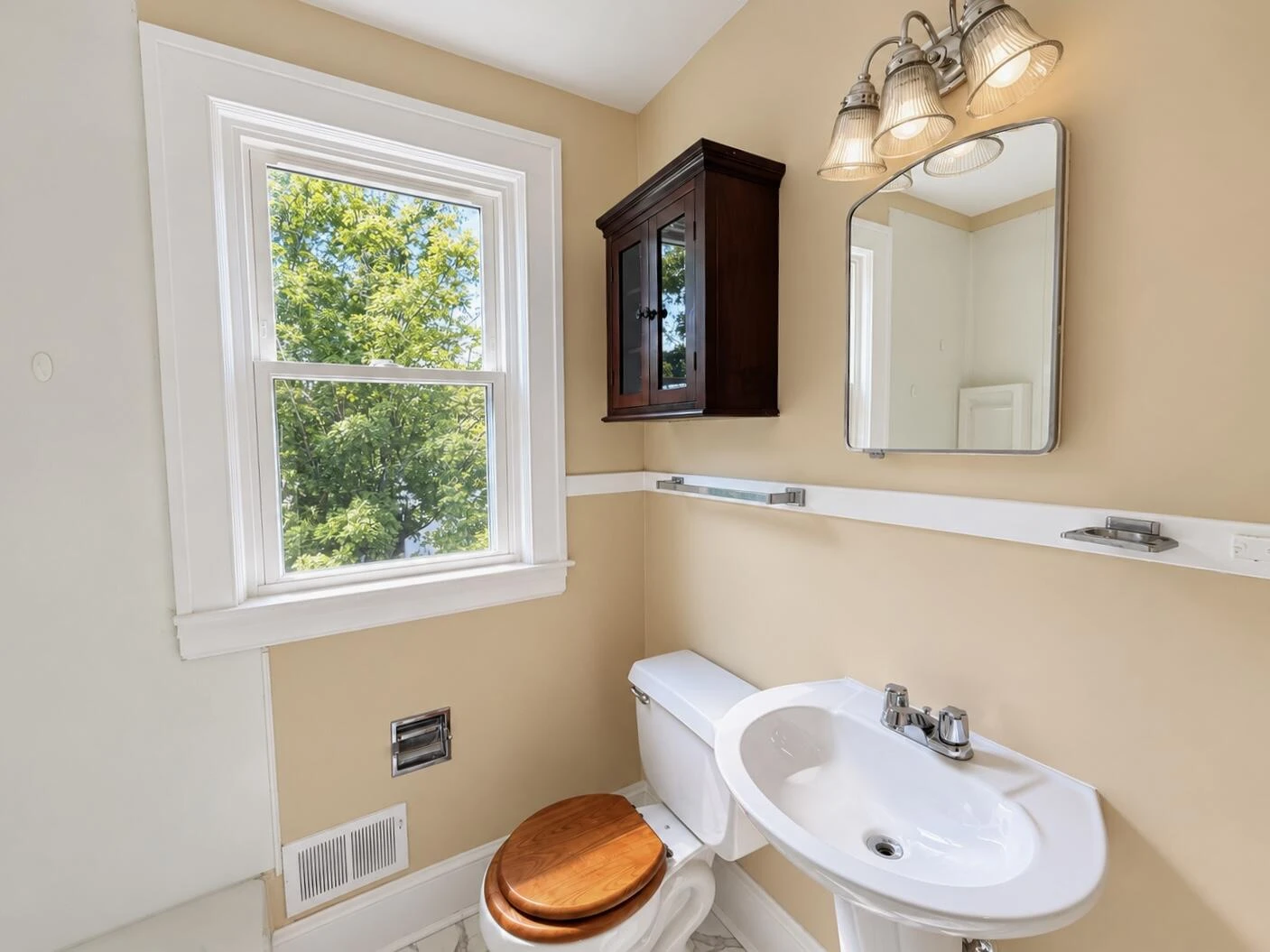 3020 Mansfield ST NE - Photo 20