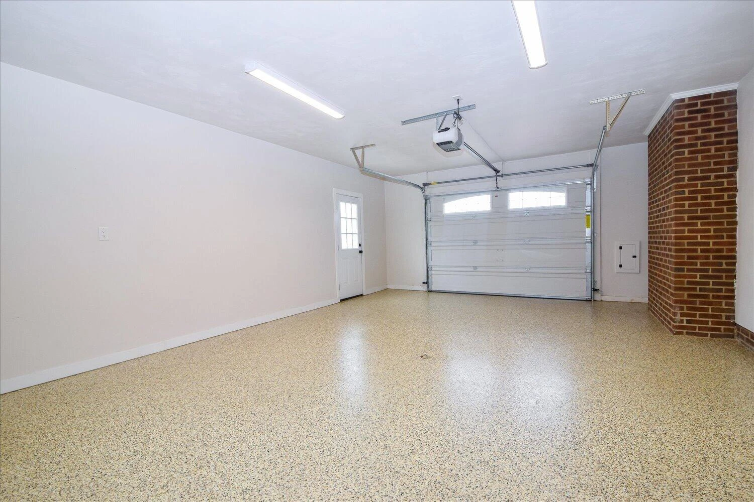 135 Alpine DR - Photo 26