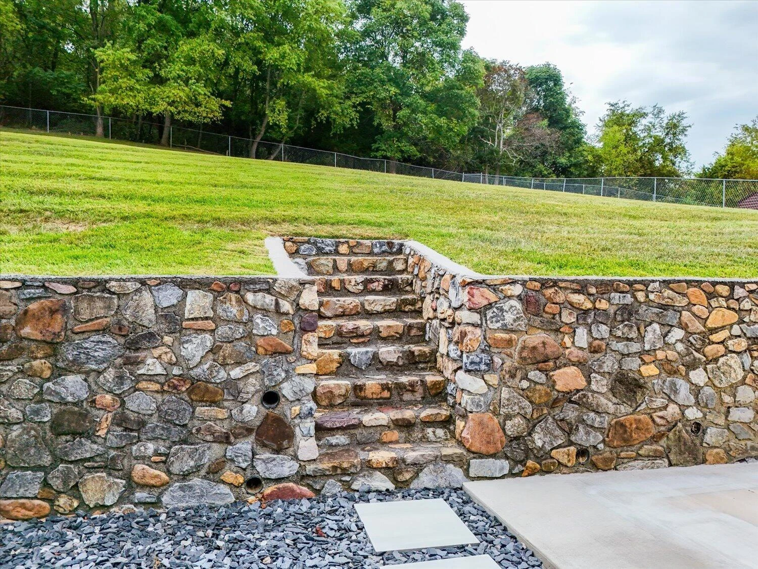 135 Alpine DR - Photo 30