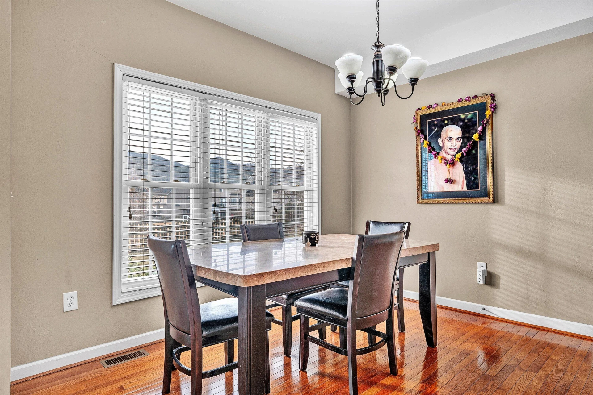 2158 River Oaks DR - Photo 11