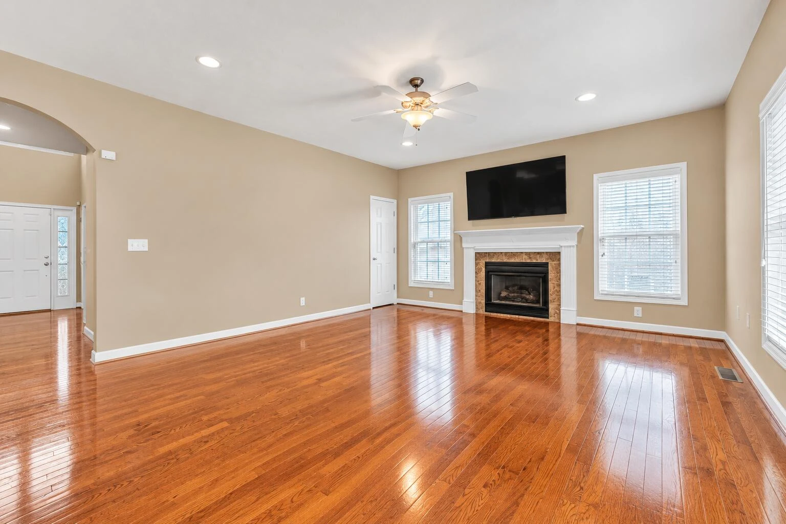 2158 River Oaks DR - Photo 14