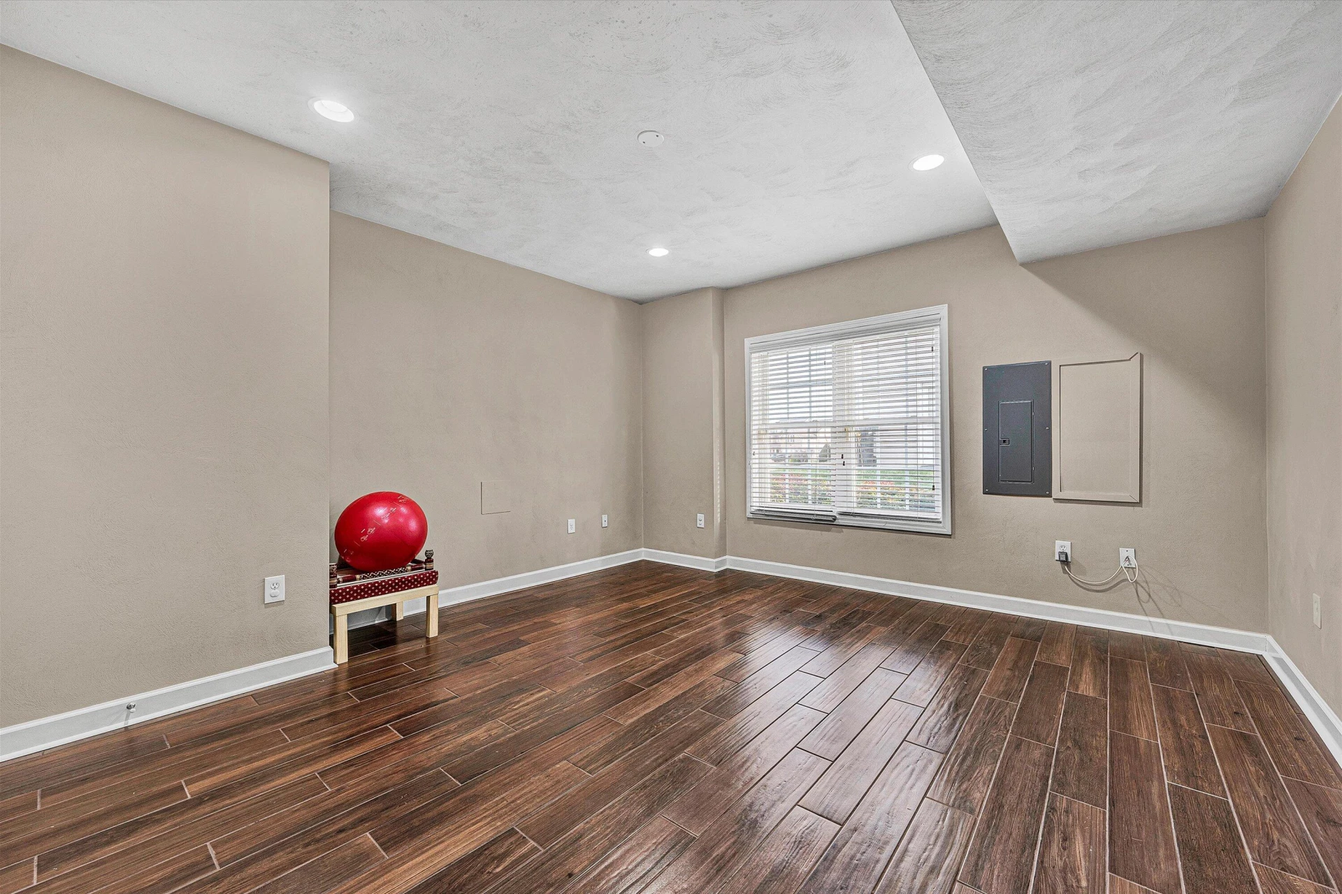 2158 River Oaks DR - Photo 42