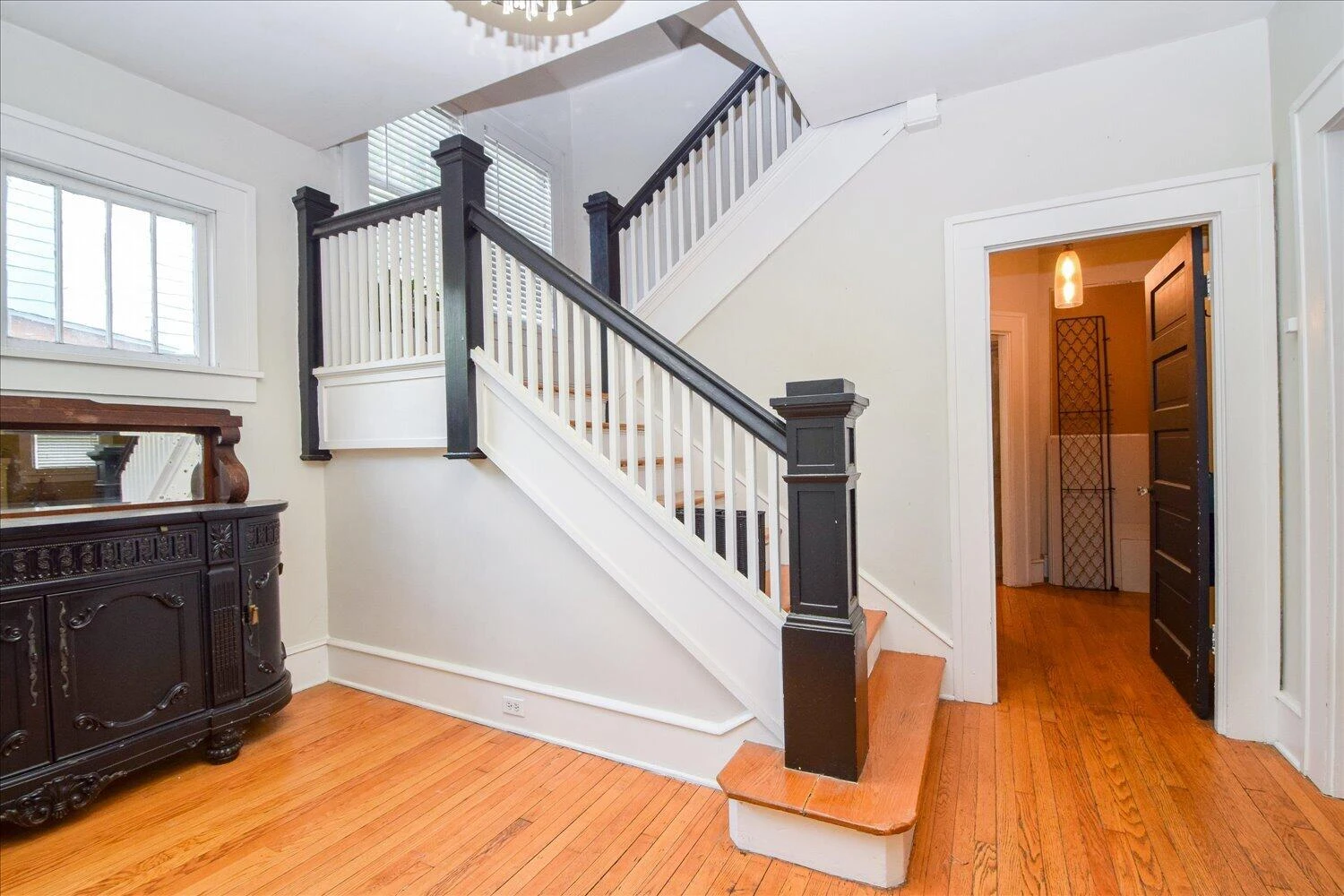2252 Westover AVE SW - Photo 3