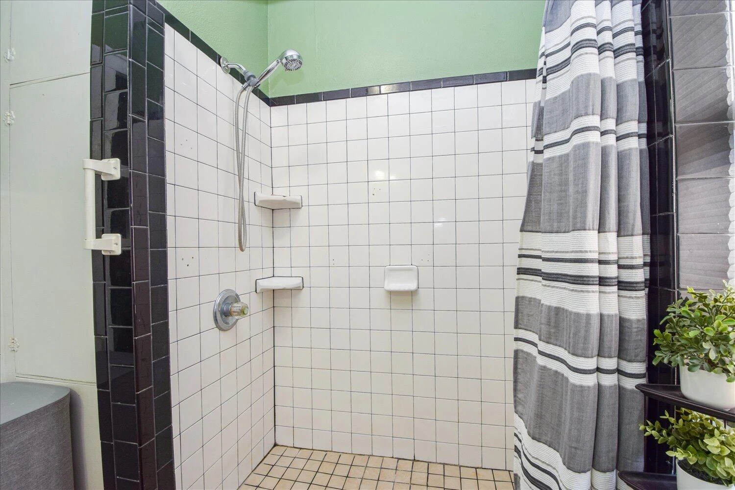 2252 Westover AVE SW - Photo 12