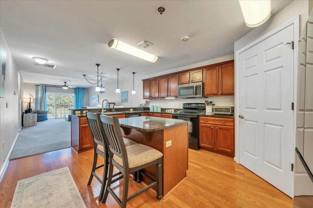1100 Celebration AVE #316 - Photo 3